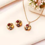 Juego de Joyería Vintage Elegante de 3 Piezas para Mujer, Collar de Perlas y Flores, Gargantilla de Cristal Brillante, Aretes de Novia para Boda y Fiesta 1
