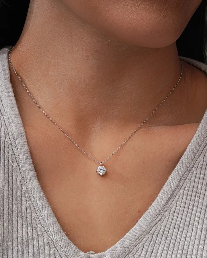 Cadena de clavícula de moissanita de Plata de Ley 925 para mujer, collar de moda clásico de lujo ligero de moissanita de cuatro puntas de 1 quilate 2