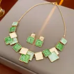 Juego de Joyería Vintage Elegante de 3 Piezas para Mujer, Collar con Cristales Brillantes y Gotas Azules Cuadradas, Gargantilla, Aretes para Novia, Boda, Fiesta 4