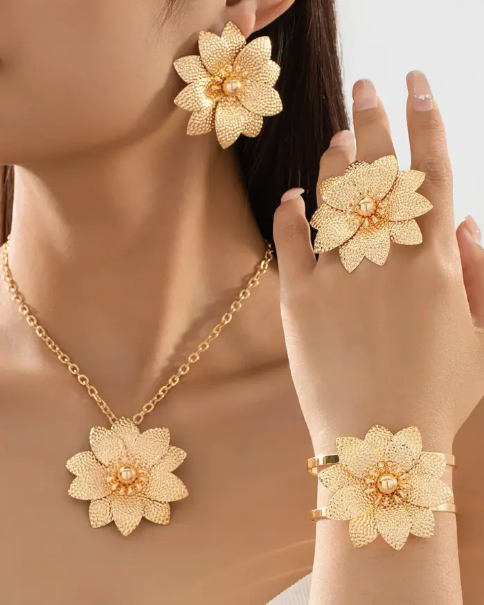 Conjunto de joyería Vintage elegante para mujer, collar de flores con temperamento dorado, Gargantilla, pulsera de boda nupcial, regalo de fiesta, 5 uds. 2