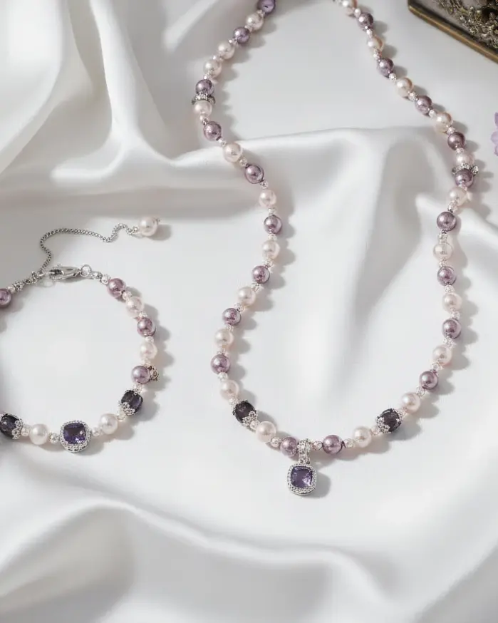 Juego de Joyería Vintage Elegante de 2 Piezas para Mujer, Collar con Pedrería Brillante Morada, Pulsera de Perlas para Novia, Regalo de Boda o Fiesta 1