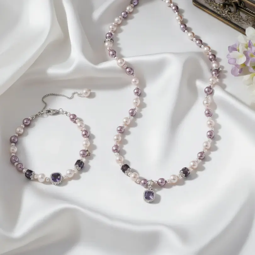 Juego de Joyería Vintage Elegante de 2 Piezas para Mujer, Collar con Pedrería Brillante Morada, Pulsera de Perlas para Novia, Regalo de Boda o Fiesta 1 Juego de Joyería Vintage Elegante de 2 Piezas para Mujer, Collar con Pedrería Brillante Morada, Pulsera de Perlas para Novia, Regalo de Boda o Fiesta 1