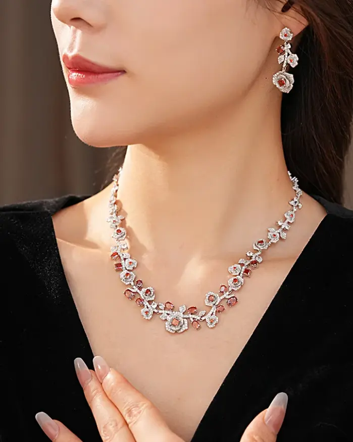Juego de Joyería Vintage Elegante de 3 Piezas para Mujer, Collar con Cristales de Imitación de Rosa, Gargantilla Brillante, Aretes de Cristal para Novia, Boda, Fiesta 2