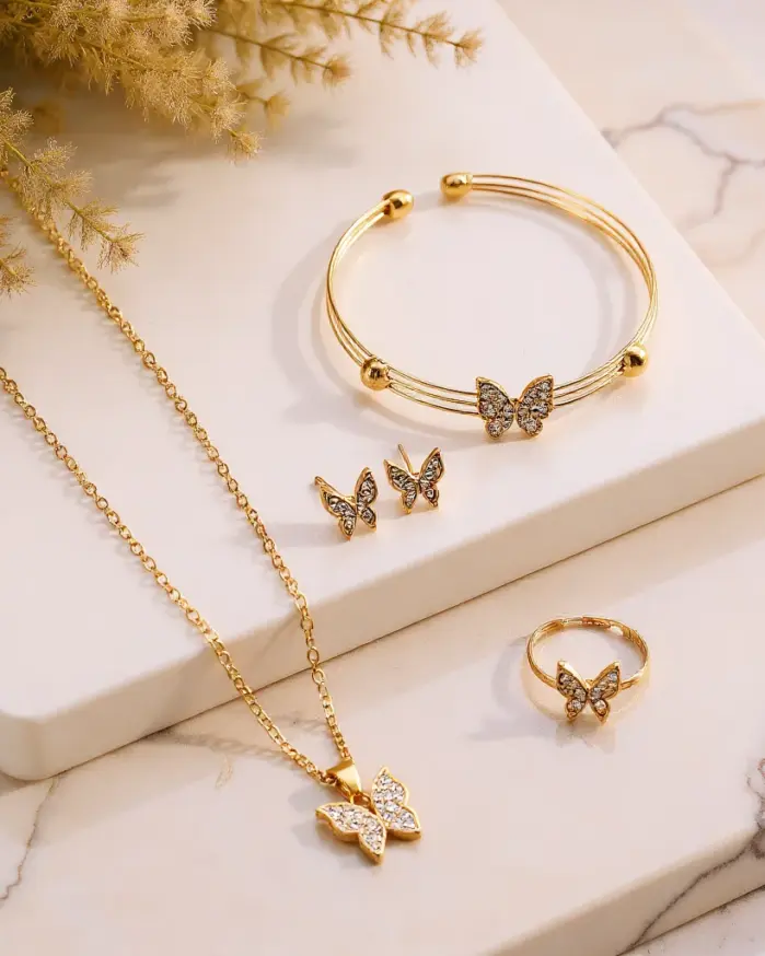 Conjunto de joyería Vintage elegante para mujer, collar de mariposa dorada, gargantilla de cristal brillante, pendientes de boda para fiesta, 4 Uds. 1