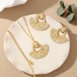 Juego de Joyería Elegante y Moderno de 3 Piezas para Mujer, Collar Geométrico en Forma de Sector, Gargantilla de Metal Clásica, Aretes para Uso Diario Informal, Regalo 2