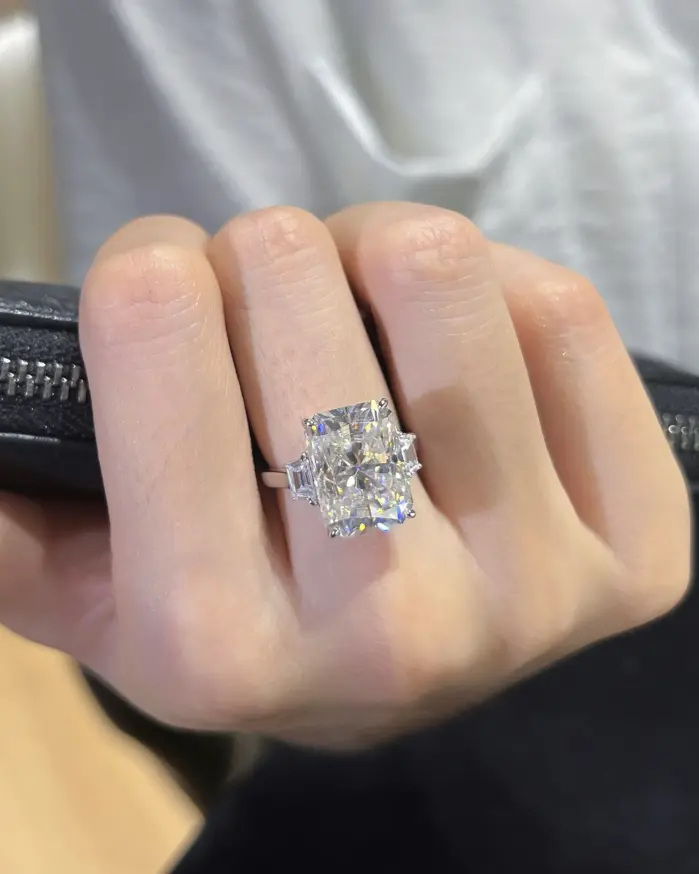 Anillo de plata de ley 925 de 10 quilates TY con esmeralda de lujo y moissanita, anillo de diamantes, joyería fina, anillo de boda chapado en oro de 18K para hombres y mujeres. 2