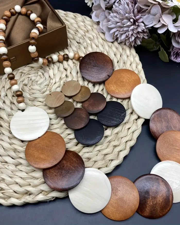 Juego de collar y pendientes hechos a mano con cuentas redondas de madera geométricas de colores bohemios, accesorios de fiesta para mujer, 4 Uds. 1