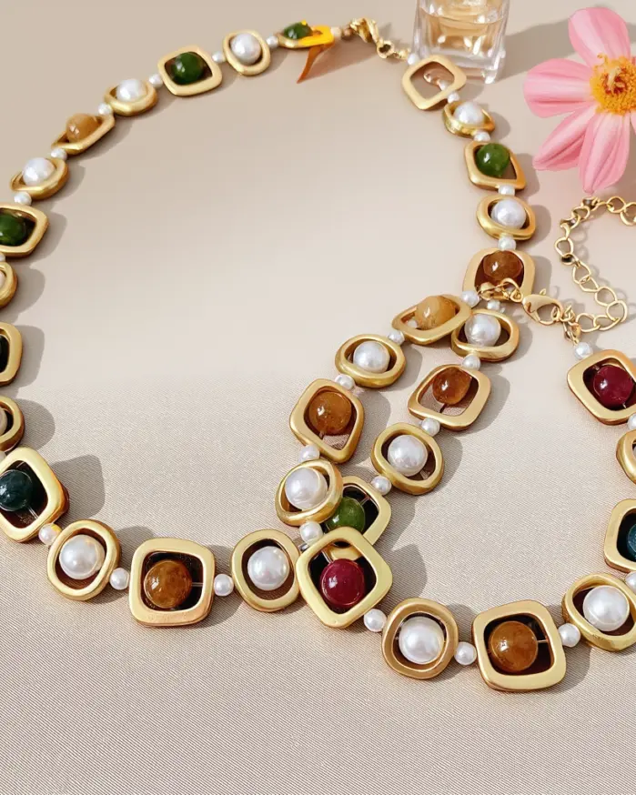 Juego de Joyería Vintage Elegante de 2 Piezas para Mujer, Collar Redondo de Perlas Estilo Palacio Vintage, Gargantilla Dorada, Pulsera de Novia para Boda, Regalo para Fiesta 1