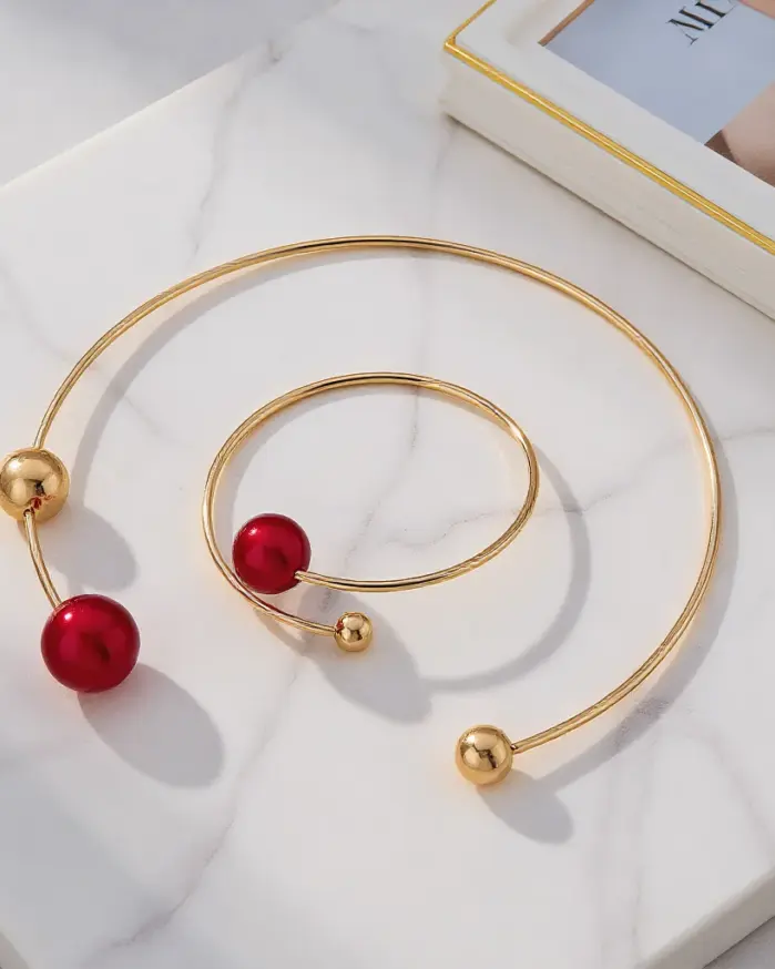 Juego de Joyería Vintage Elegante de 2 Piezas con Collar Ovalado de Bola Roja y Gargantilla Dorada, Pulsera para Novia, Regalo de Boda o Fiesta 1