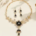Juego de 3 Piezas de Joyería de Disfraces Dorada Glamurosa, Collar con Flor Negra Audaz, Joyería de Cristal Brillante para Boda, Regalo para Invitados de Gala o Baile de Graduación 3