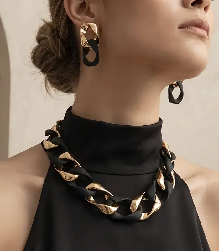 Conjunto de Joyería Negro y Dorado para Mujer, Collar Gargantilla de Cadena de Eslabones Negros Mate y Pendientes, Regalo de Moda Urbana 1