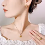 Juego de Joyería Vintage Elegante de 3 Piezas para Mujer, Collar con Forma de Huevo Amarillo, Gargantilla de Cristal Brillante, Aretes de Novia para Boda, Fiesta 2