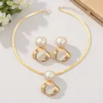 Juego de Joyería Elegante y Moderno de 3 Piezas para Mujer, Collar Circular Irregular, Gargantilla de Metal Clásica, Aretes para Uso Diario Informal, Regalo 2