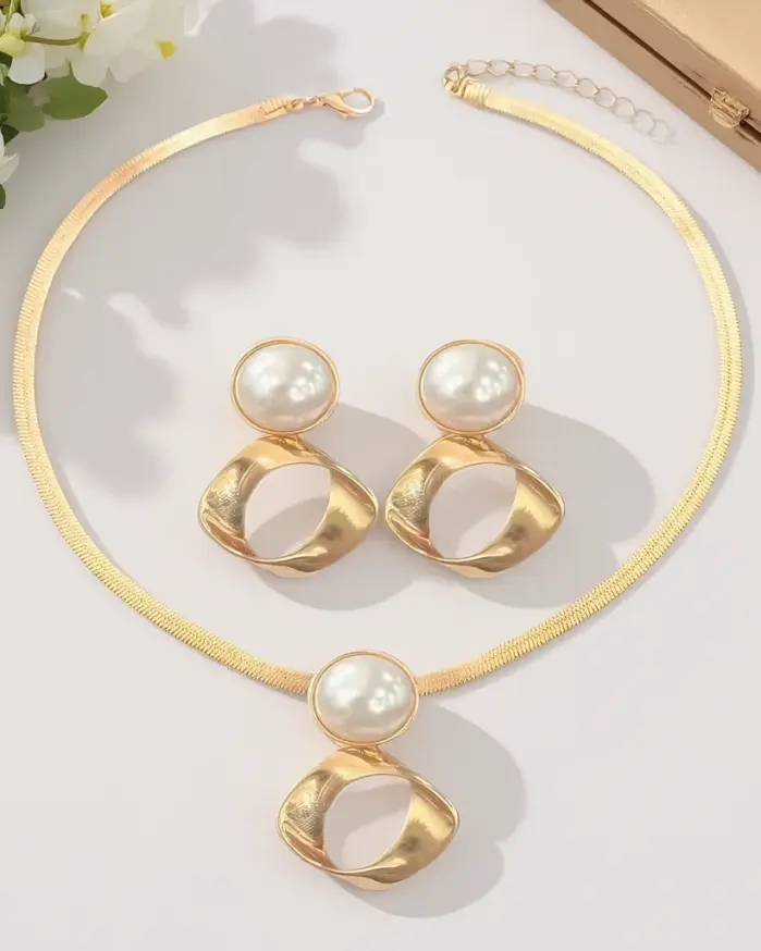 Juego de Joyería Elegante y Moderno de 3 Piezas para Mujer, Collar Circular Irregular, Gargantilla de Metal Clásica, Aretes para Uso Diario Informal, Regalo 2
