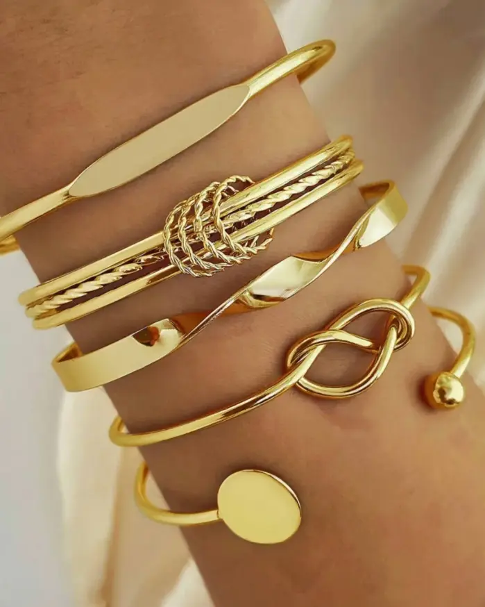 Conjunto de joyería Retro elegante para mujer, 5 uds., diseño de nicho de moda, anillo de cadena, pulsera, uso diario, regalo de fiesta de boda nupcial 1