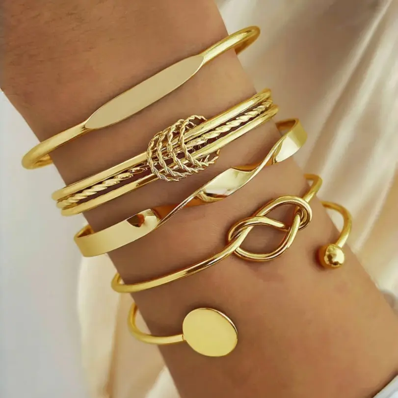Conjunto de joyería Retro elegante para mujer, 5 uds., diseño de nicho de moda, anillo de cadena, pulsera, uso diario, regalo de fiesta de boda nupcial 1