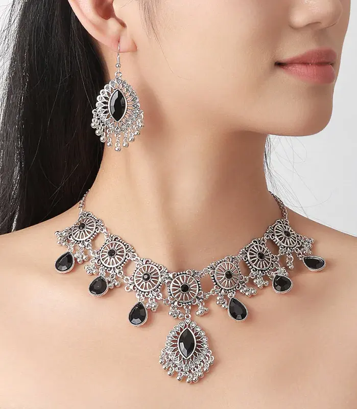 Juego de Joyería Vintage Elegante de 3 Piezas para Mujer, Collar Hueco con Cristales Brillantes, Gargantilla, Aretes para Novia, Boda, Fiesta 2