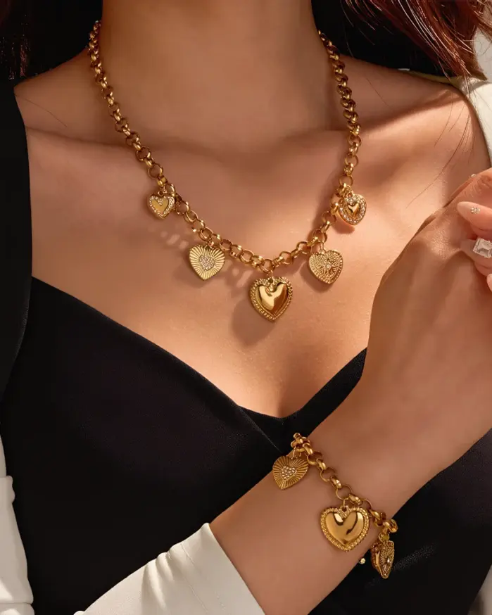 Juego de Joyería Vintage Elegante de 2 Piezas para Mujer, Collar con Colgante en Forma de Corazón, Gargantilla Dorada, Pulsera de Novia para Boda, Regalo para Fiesta 1