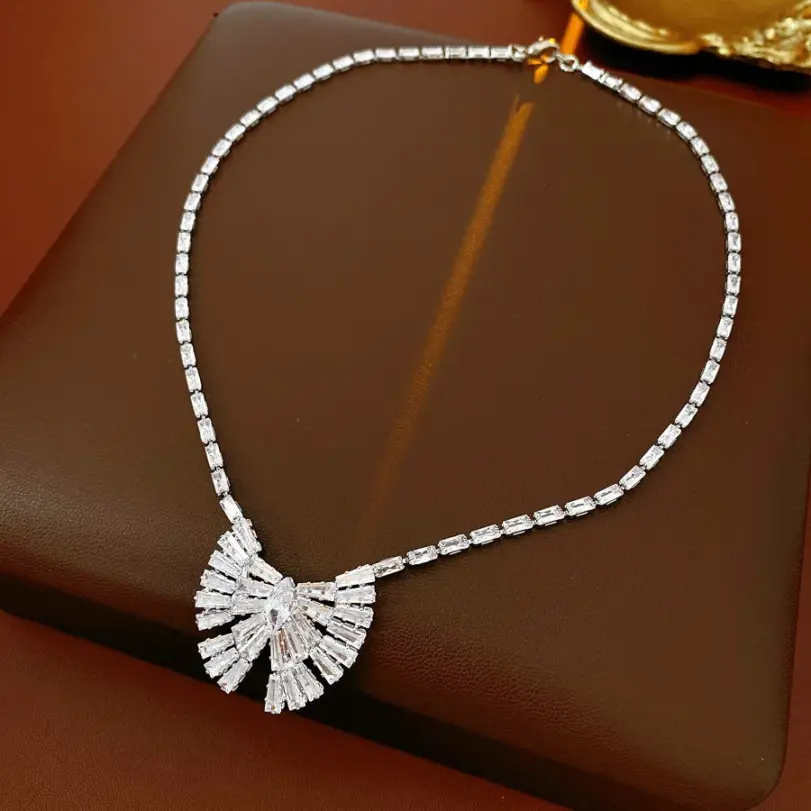 Juego de Joyería Vintage Elegante de 3 Piezas para Mujer, Collar con Incrustaciones de Circonita, Gargantilla de Cristal Brillante, Aretes de Novia para Boda, Fiesta 5