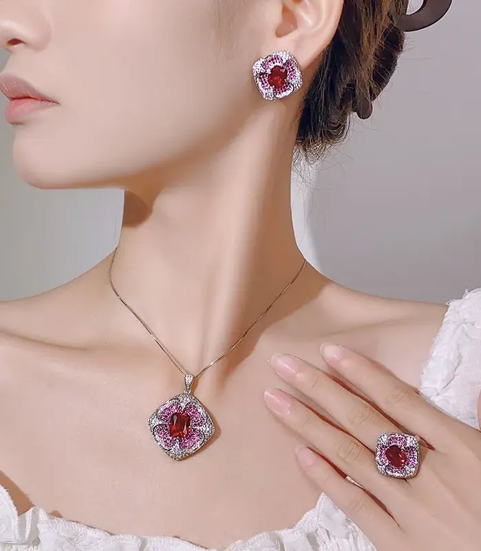 Conjunto de joyería Vintage elegante para mujer, collar de pétalos en forma de corazón rojo, gargantilla de cristal brillante, pendientes de boda para fiesta, 4 Uds. 2