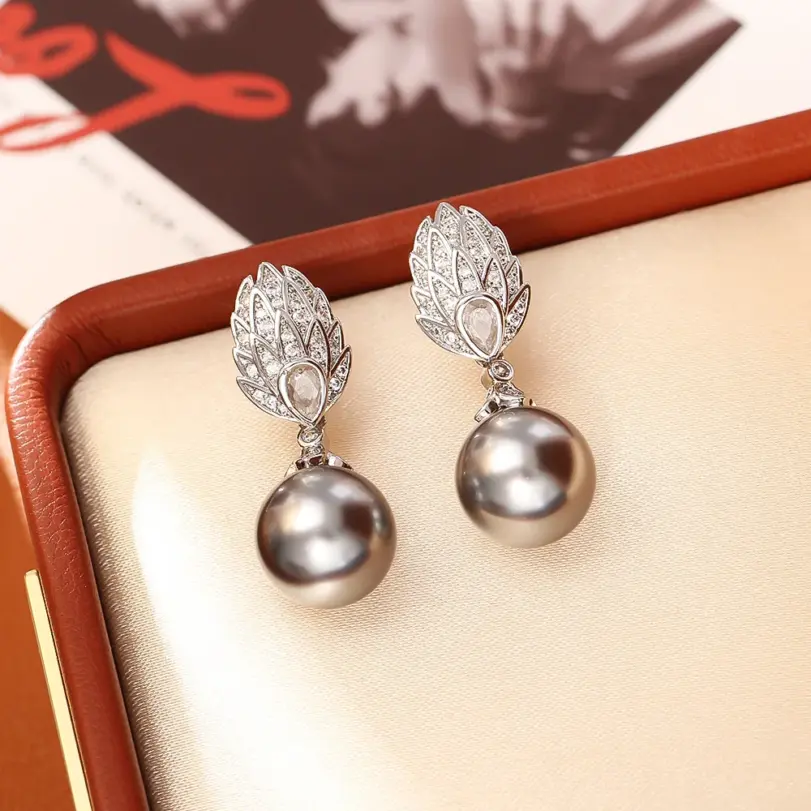 Juego de Joyería Vintage Elegante de 3 Piezas para Mujer, Collar de Perlas Grises, Cadena de Clavícula de Cristal Brillante, Aretes de Novia para Boda, Fiesta 3