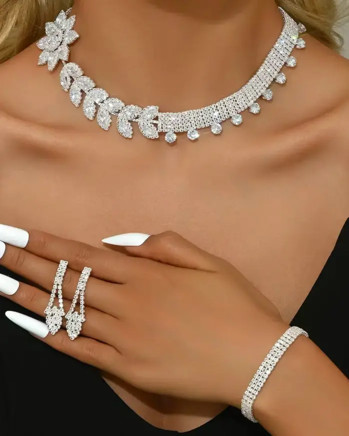 Conjunto de joyería nupcial con baño de oro, estilo indio de Dubái, con circonitas cúbicas: collar, pulsera, anillo y pendientes, accesorios para bodas y fiestas. 2
