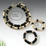 Collar con capas doradas, gargantilla negra de tubo grueso y conjunto de pulsera de bambú a juego, joyería llamativa minimalista y audaz. 6