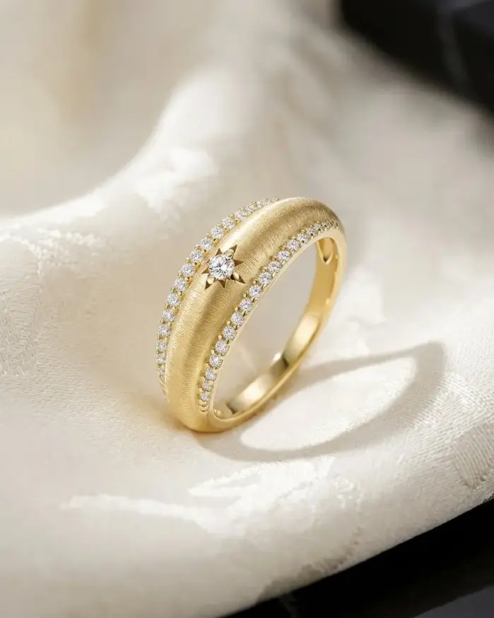 Anillo de plata de ley 925 con moissanita, para mujer y hombre, elaborado en Italia, con acabado cepillado, estilo bohemio y vintage, joya fina, ideal como regalo. 2