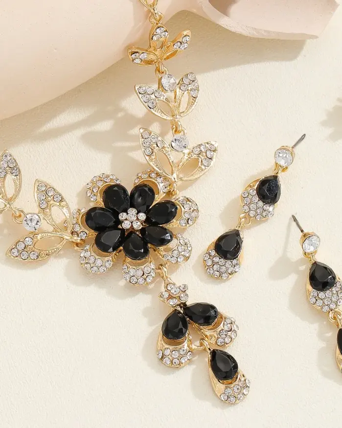Juego de 3 Piezas de Joyería de Disfraces Dorada Glamurosa, Collar con Flor Negra Audaz, Joyería de Cristal Brillante para Boda, Regalo para Invitados de Gala o Baile de Graduación 1