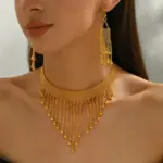 Conjunto de Joyería Premium para Mujer: Collar Gargantilla y Pendientes de Borlas Doradas con Cadena de Malla y Flecos de Cuentas, Estilo Boho Étnico, Ideal para Verano y Playa 1