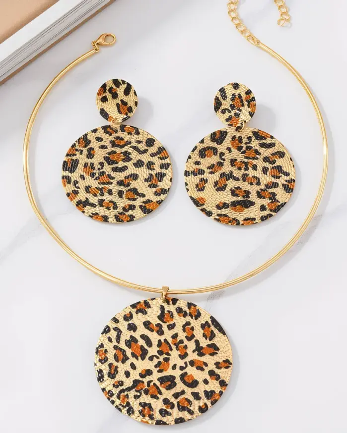Juego de Joyería Elegante y Moderno de 3 Piezas para Mujer, Collar Circular con Estampado de Leopardo, Gargantilla de Metal Clásica, Aretes para Uso Diario Informal, Regalo 1