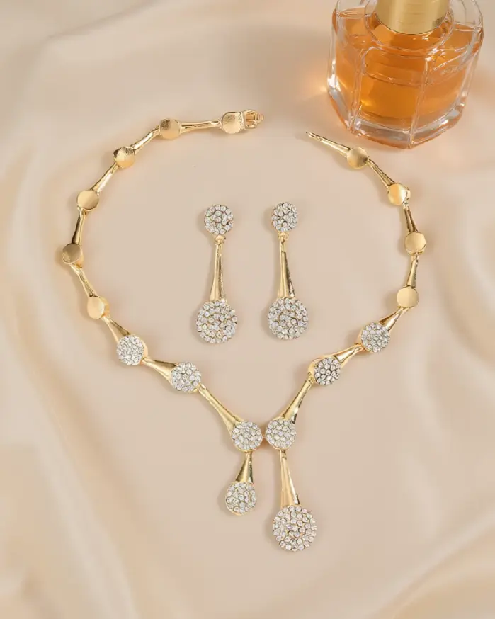 Conjunto de joyería Vintage elegante de 3 uds para collar con forma de gota redonda doble gargantilla de cristal brillante pendientes de boda para novia fiesta 2