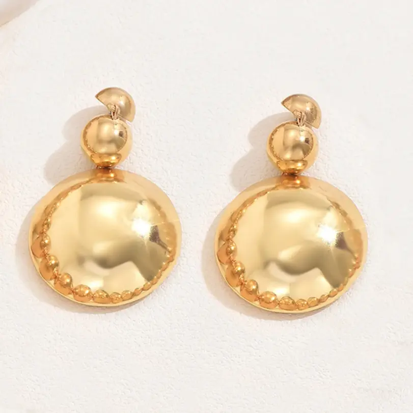 Conjunto de collar y pendientes vintage de cuentas lisas extragrandes, con dije de disco redondo grande brillante, estilo europeo americano moderno para uso diario 4