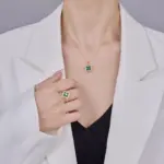Juego de Joyería Elegante y Moderno de 2 Piezas para Mujer, Collar con Flor de Cuatro Hojas Verde, Gargantilla de Metal Clásica, Anillos para Uso Diario Informal, Regalo 3