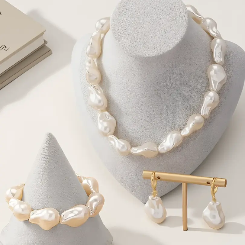 Juego de Joyería Elegante y Moderno de 4 Piezas para Mujer, Collar de Perlas Irregulares, Gargantilla Blanca Clásica, Aretes para Uso Diario Informal, Regalo 1