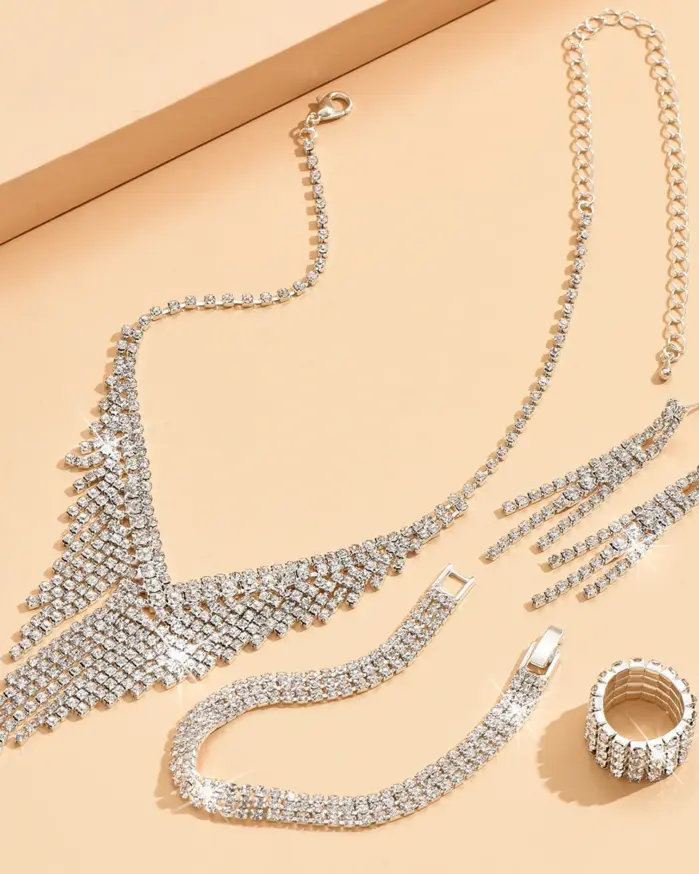 Conjunto de joyería Vintage elegante para mujer, collar con diamantes de imitación brillantes, gargantilla de cristal brillante, pendientes de boda para fiesta, 5 uds. 2