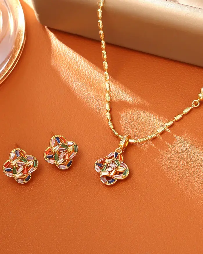 Juego de Joyería Vintage Elegante de 3 Piezas para Mujer, Collar con Trébol de Cuatro Hojas Colorido, Gargantilla de Cristal Brillante, Aretes para Novia, Boda, Fiesta 2