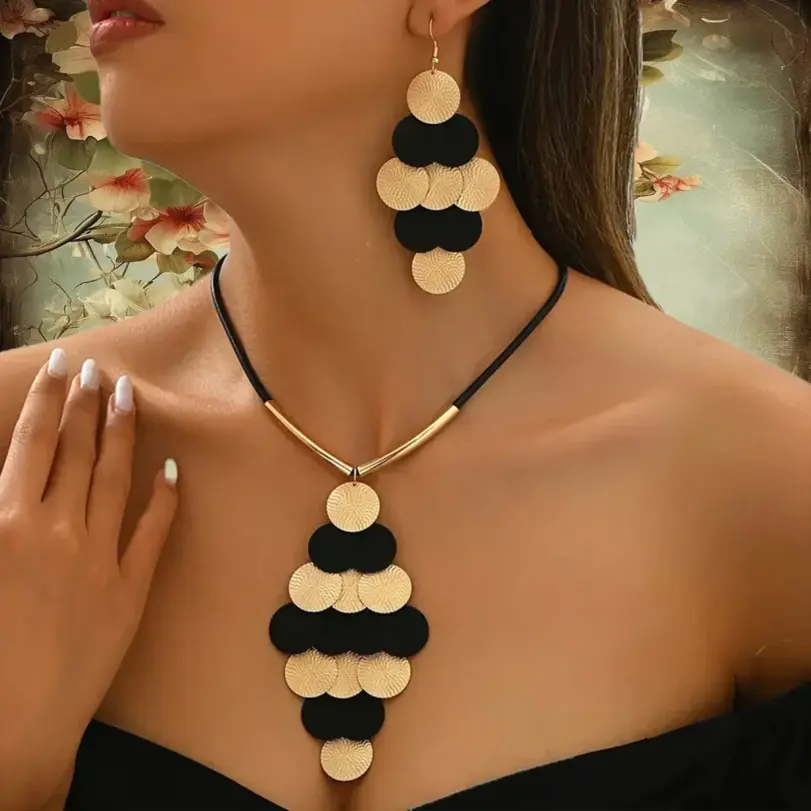 Conjunto de Joyería Minimalista de Dos Colores con Borlas Redondas Elegantes y Placa Metálica, Pendientes Colgantes y Collar con Colgante para Mujer 1 Conjunto de Joyería Minimalista de Dos Colores con Borlas Redondas Elegantes y Placa Metálica, Pendientes Colgantes y Collar con Colgante para Mujer 1