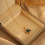 Juego de Joyería Elegante y Moderno de 2 Piezas para Mujer, Collar con Flor de Cuatro Hojas Verde, Gargantilla de Metal Clásica, Anillos para Uso Diario Informal, Regalo 5