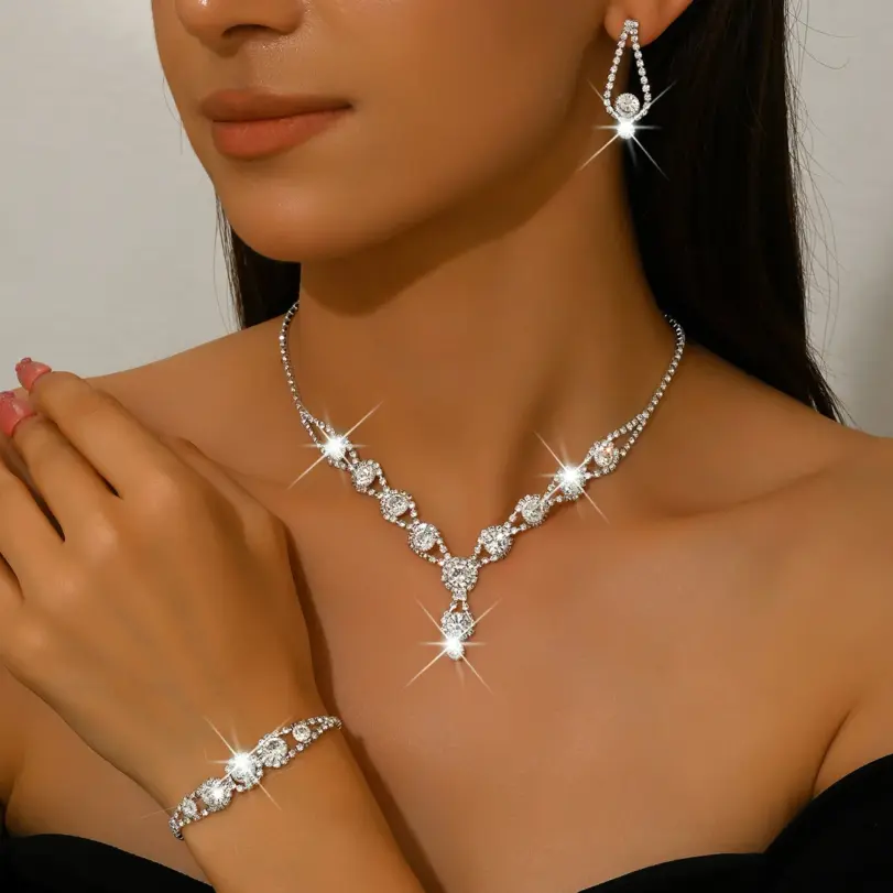 4 Uds. Conjuntos de joyería de cristal elegantes a la moda para mujer, collar con diamantes de imitación, anillo, pendientes, conjuntos de joyería para fiesta y boda 1
