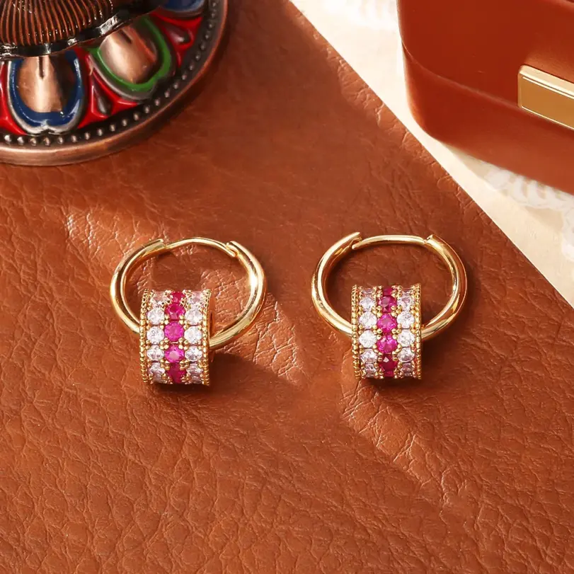 Juego de Joyería Elegante de 3 Piezas para Mujer, Collar de Tres Hileras Lleno de Diamantes, Gargantilla de Cristal Brillante, Pendientes para Uso Diario y Fiestas 4
