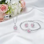 Conjunto de joyería Vintage elegante para mujer, collar redondo de circón rosa, gargantilla de cristal brillante, pulsera de boda para fiesta, 4 Uds. 1