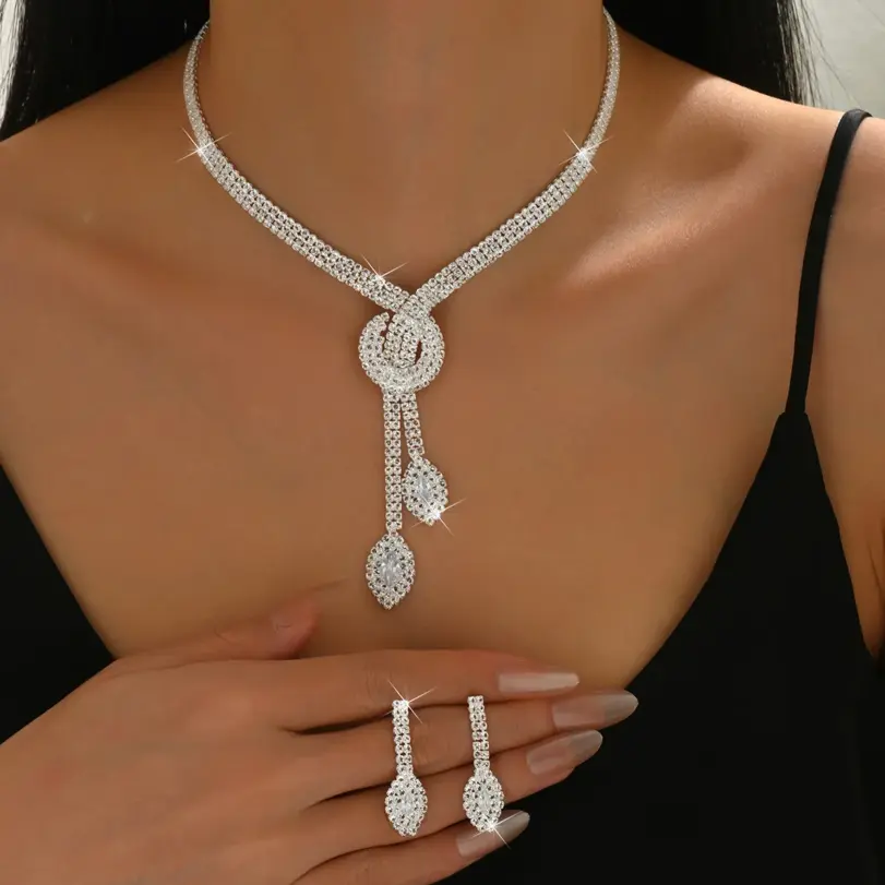 Conjunto de joyería Vintage elegante para mujer, collar con forma de lágrima de plata, gargantilla de cristal brillante, pendientes de boda para fiesta, 3 uds. 1 Conjunto de joyería Vintage elegante para mujer, collar con forma de lágrima de plata, gargantilla de cristal brillante, pendientes de boda para fiesta, 3 uds. 1